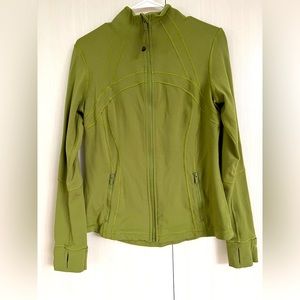 Lululemon Jacket in Bright Olive Green